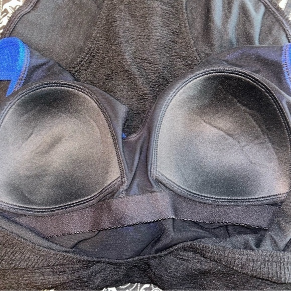 Sporti Textured Chlorine Resistant Front Twist Colorblock One Piece Slimsuit 12 - Picture 5 of 6